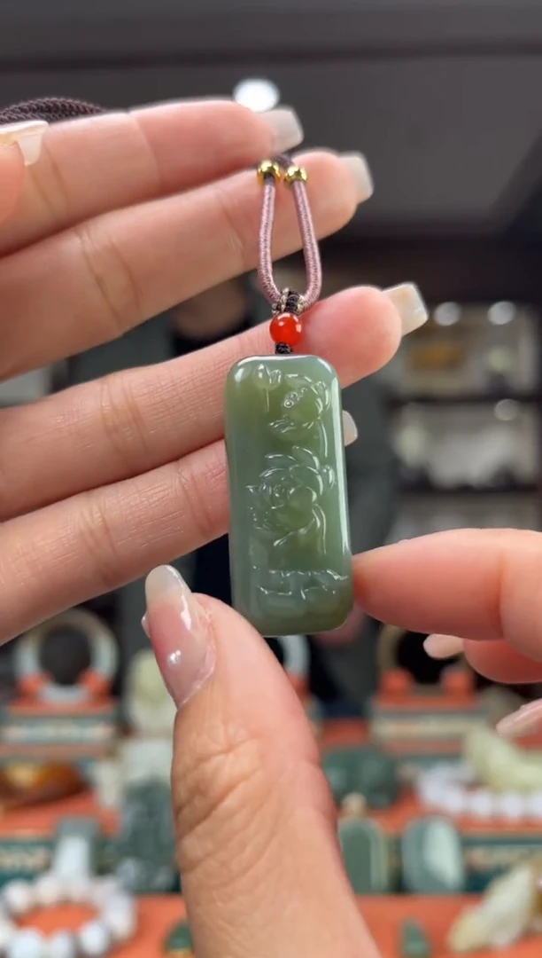 【闪购商品】和田玉颈饰未镶嵌佩佩