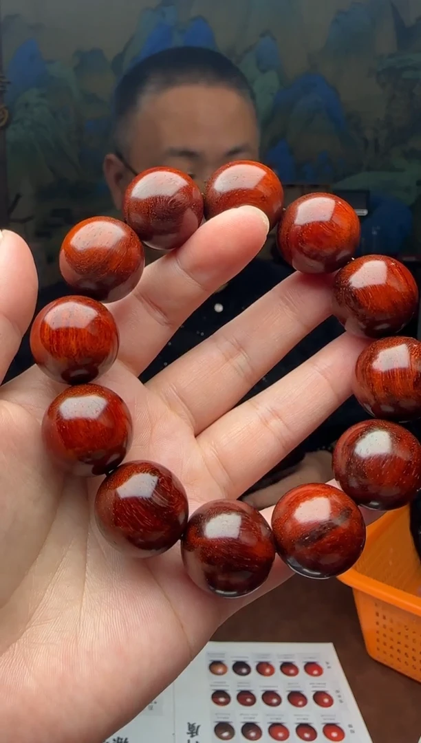 小叶紫檀手串/手链2.0*12颗原汁原味黑飘红老料偏树芯