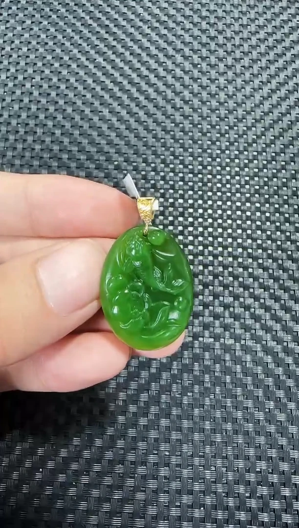 【闪购商品】和田玉（碧玉）吊坠18K金镶嵌鱼戏莲花