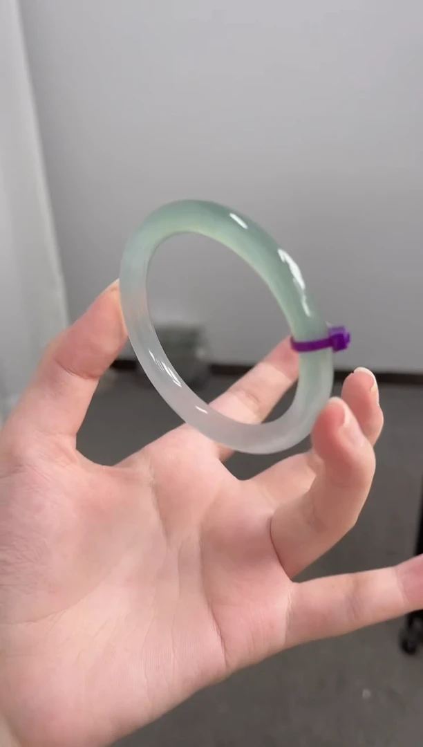 手镯玛瑙/玉髓未镶嵌55-56圆条