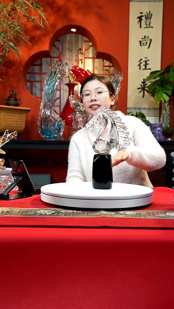 手工艺品琉璃马首