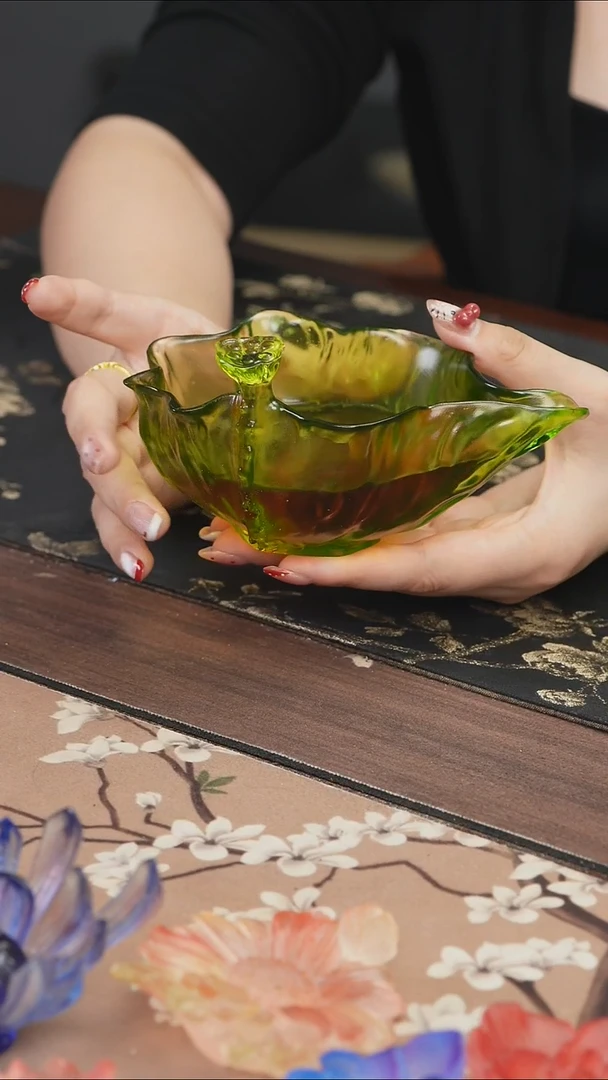 手工艺品琉璃绿色荷花公道