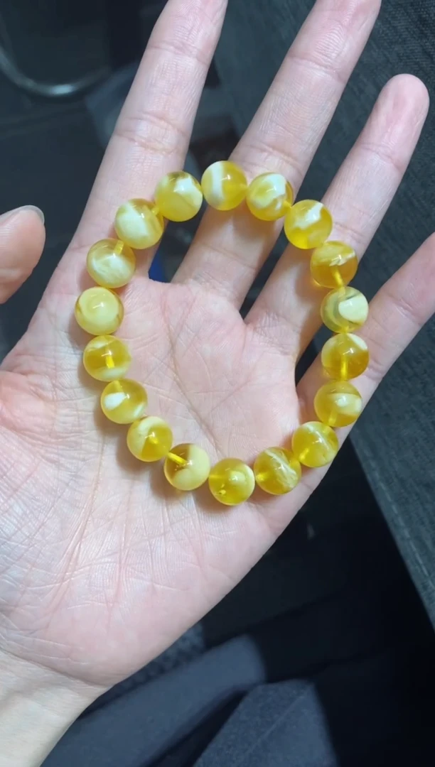 未镶嵌蜜蜡裸石（静）金白手串