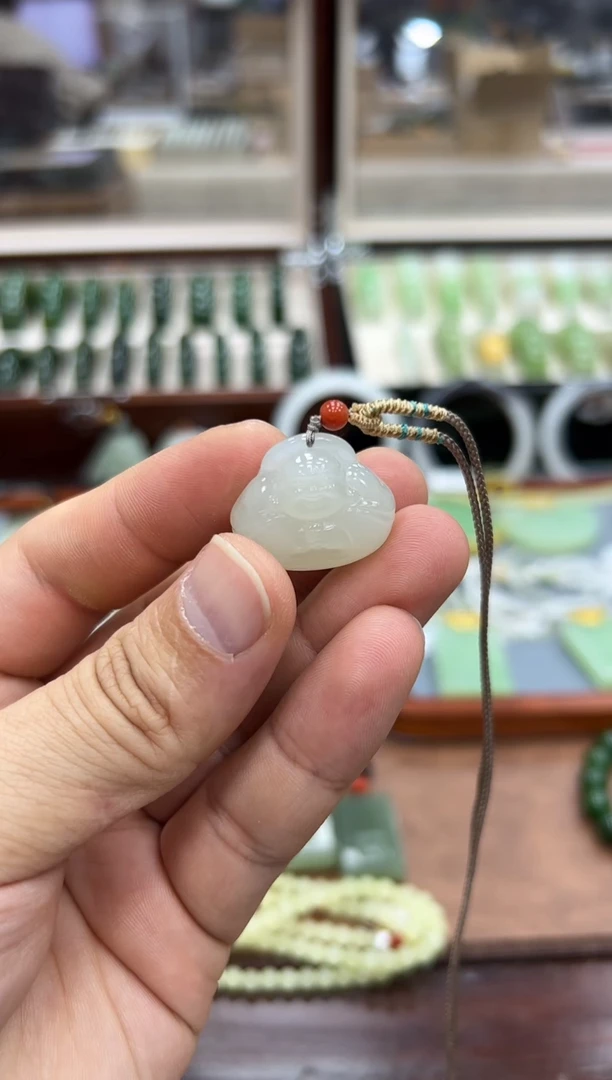 【闪购商品】和田玉吊坠未镶嵌佛公