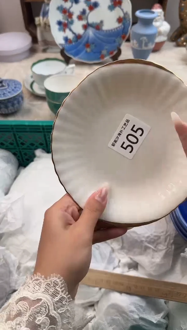 s****?F          505