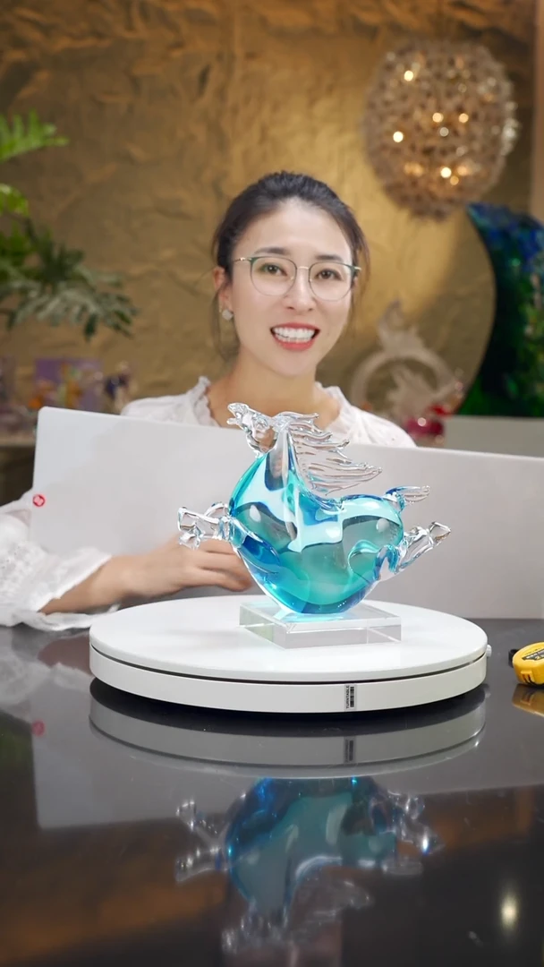 手工艺品琉璃宝石蓝飞天小马摆件带14*14底座