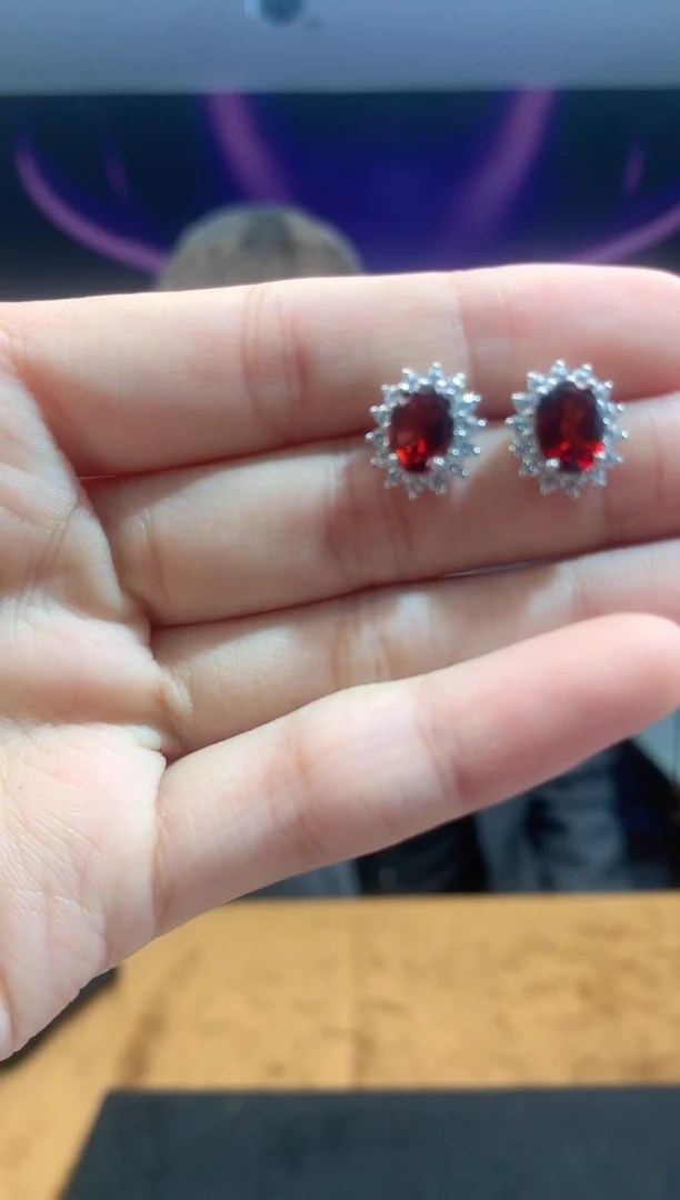 石榴石耳饰银S925镶嵌石榴石耳钉
