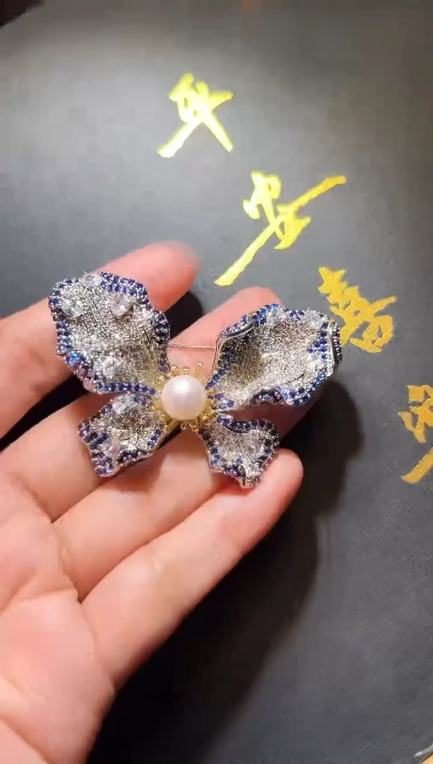 合金胸饰淡水珍珠珍珠胸针