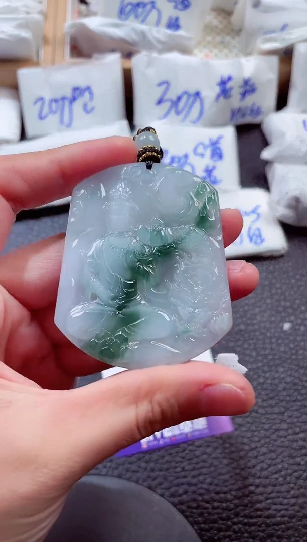 颈饰未镶嵌翡翠00002329御龙大势至