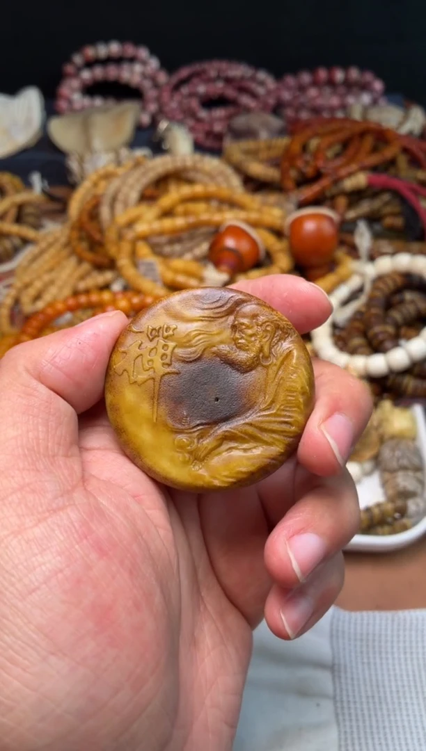 鹿骨其他残**春单品GP131-鹿角雕刻饼子