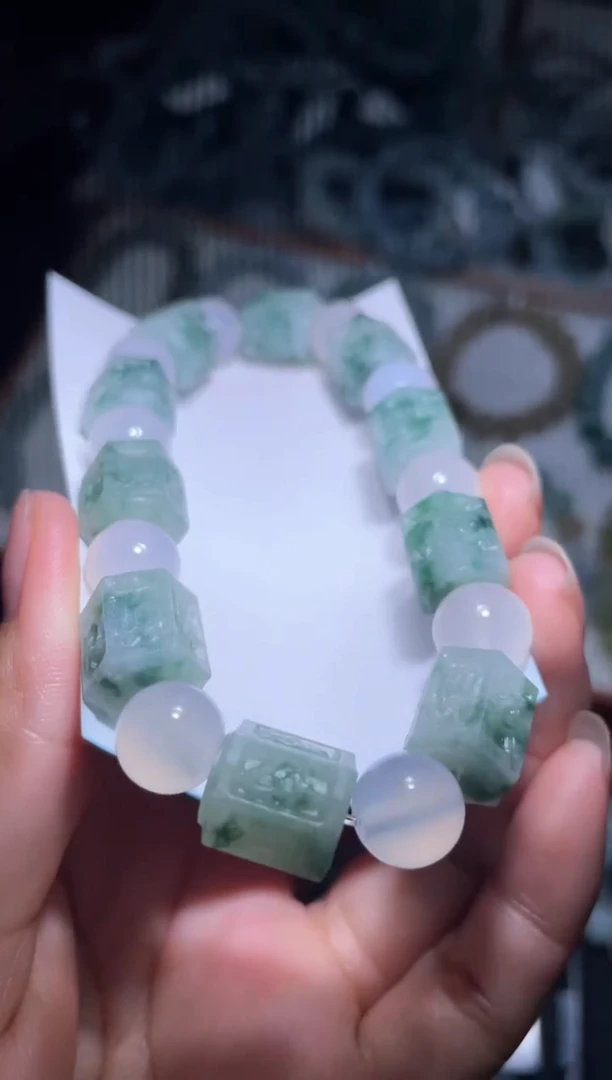 未镶嵌定制翡翠天然缅甸翡翠手串13