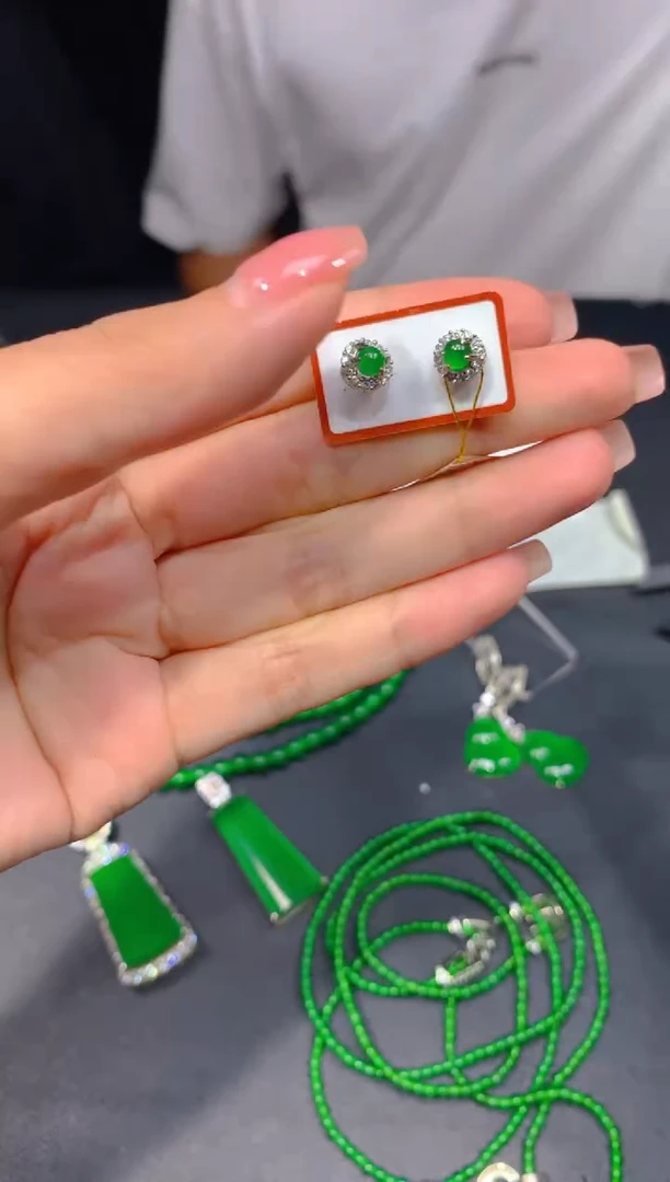 未镶嵌定制翡翠334多样性发货（发其一）