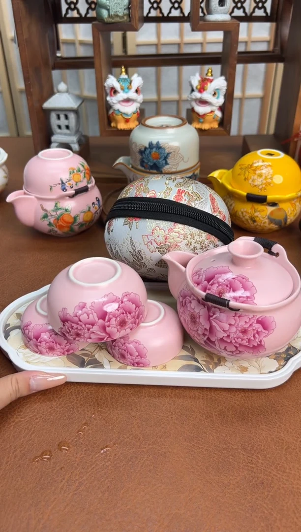 旅行茶具真好看！