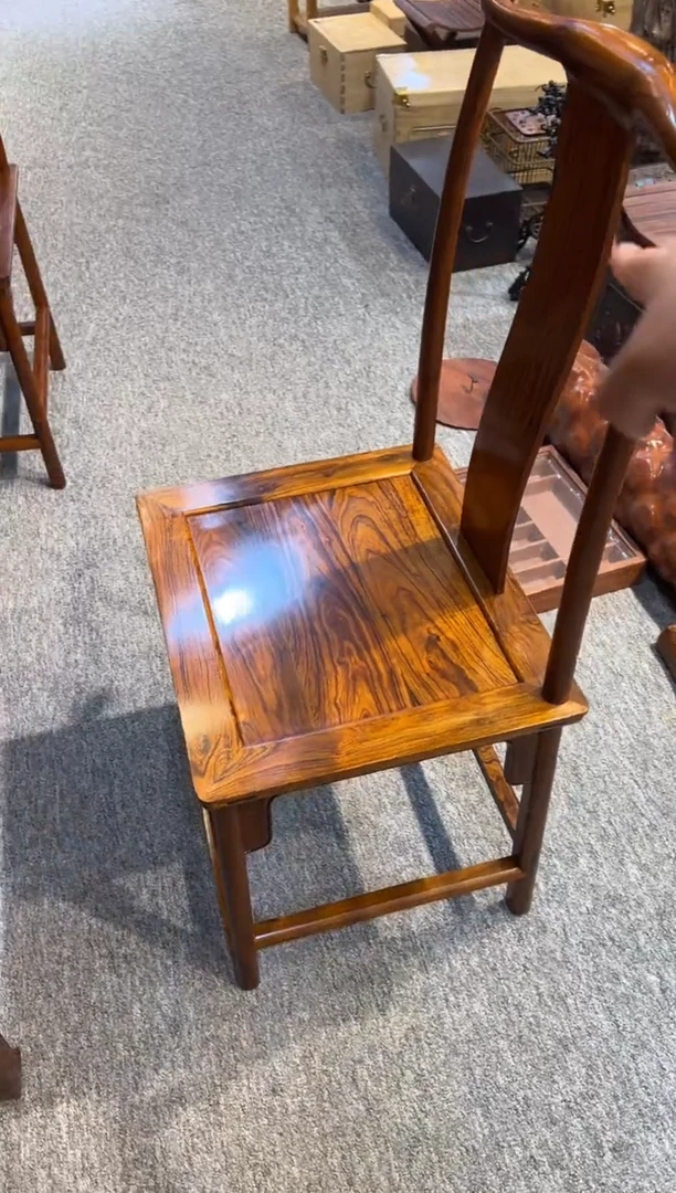 木用****9椅子 111111111111