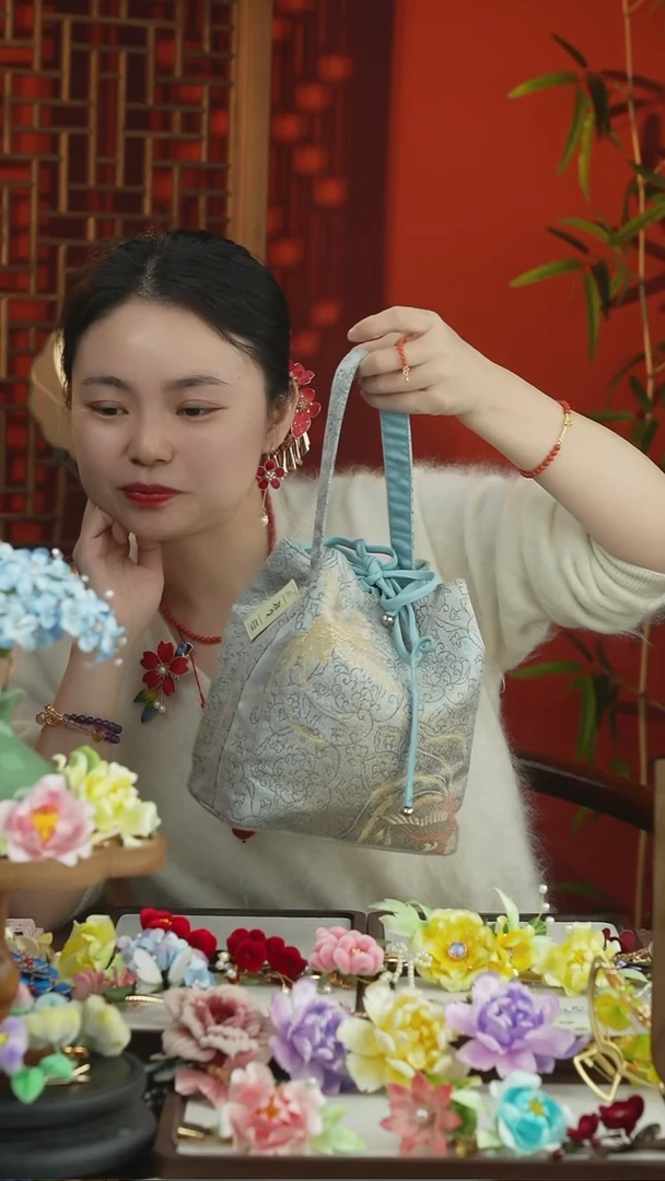 刺绣闪购纯手工非遗国风饰品