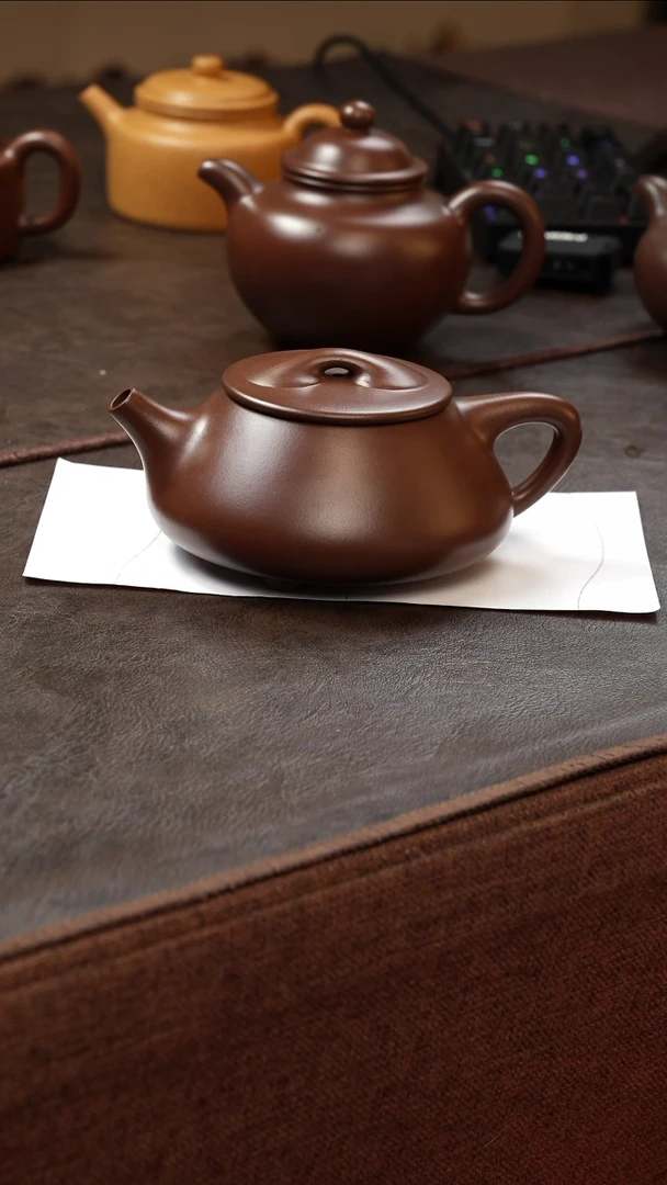 茶壶紫砂壶·30老紫泥满瓢350cc