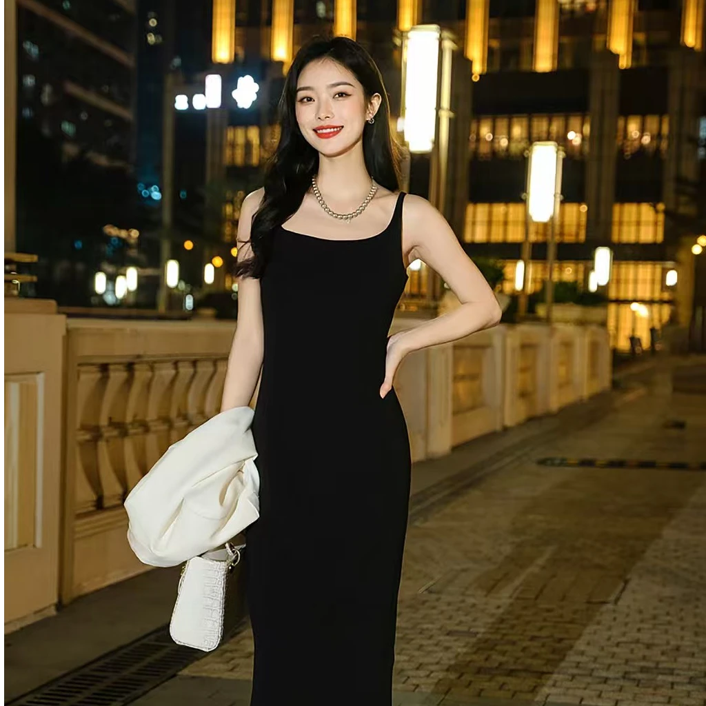【周周】爆款新款黑色小众吊带款优雅长款夏季气质连衣裙裙子米兰