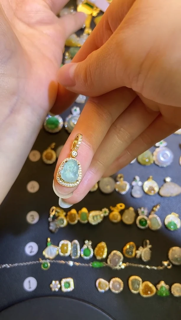 吊坠(不含链)银S925镶嵌翡翠1