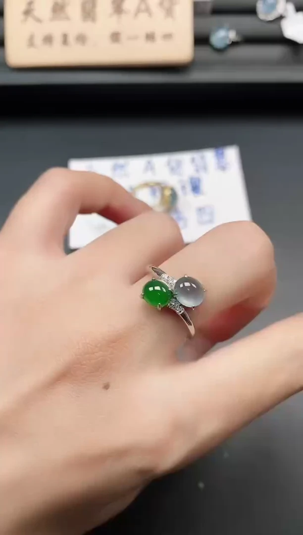 银S925镶嵌戒指翡翠111
