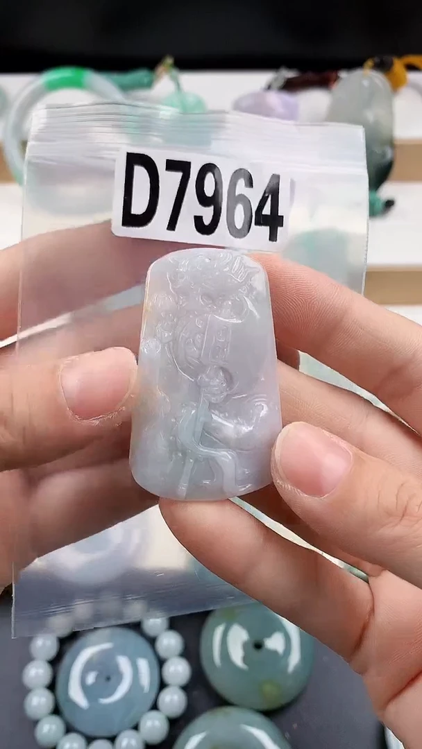 颈饰未镶嵌翡翠天然翡翠吊坠挂件