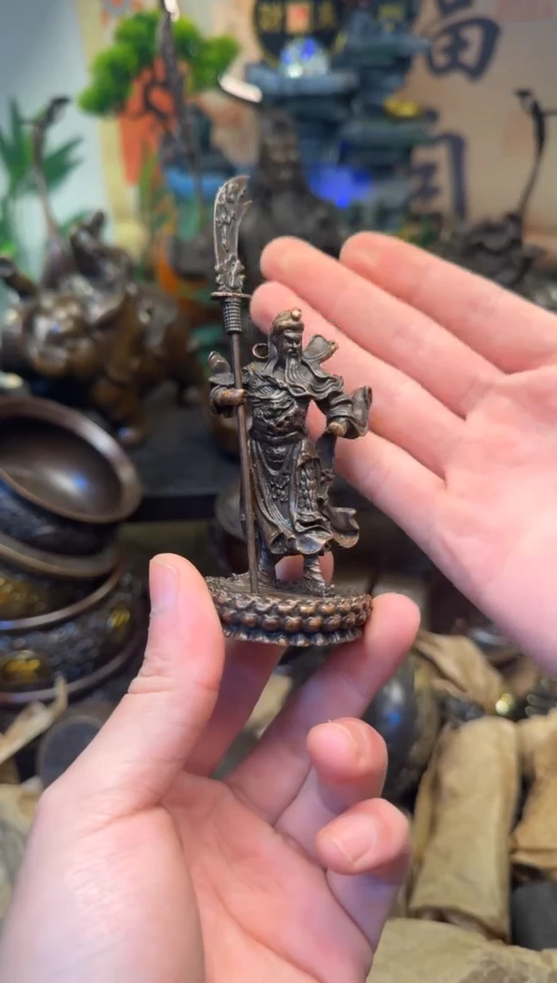 潼潼古铜只卖真铜！（小关公像）