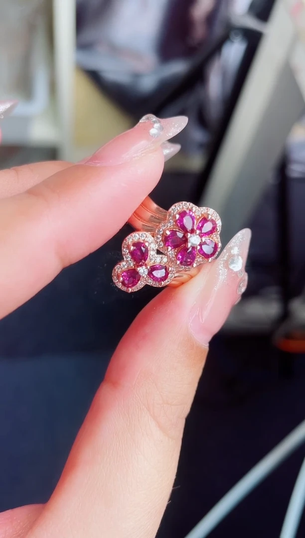 【闪购商品】石榴石戒指银S925镶嵌戒指无证书