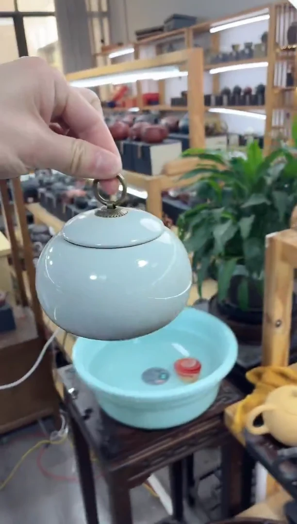 瓷片哥窑茶叶罐1