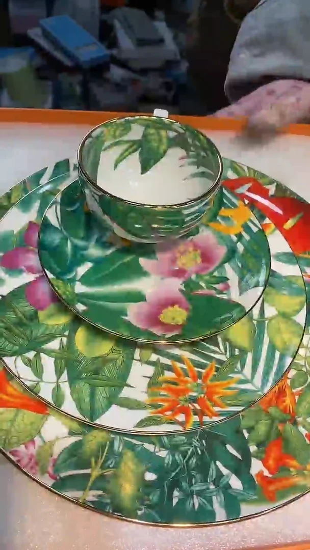 【闪购商品】瓷片11111111111111111