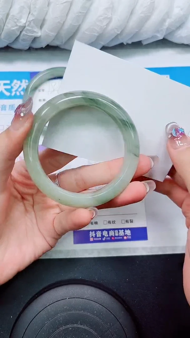 【闪购商品】石英质玉手镯未镶嵌S188-55/56