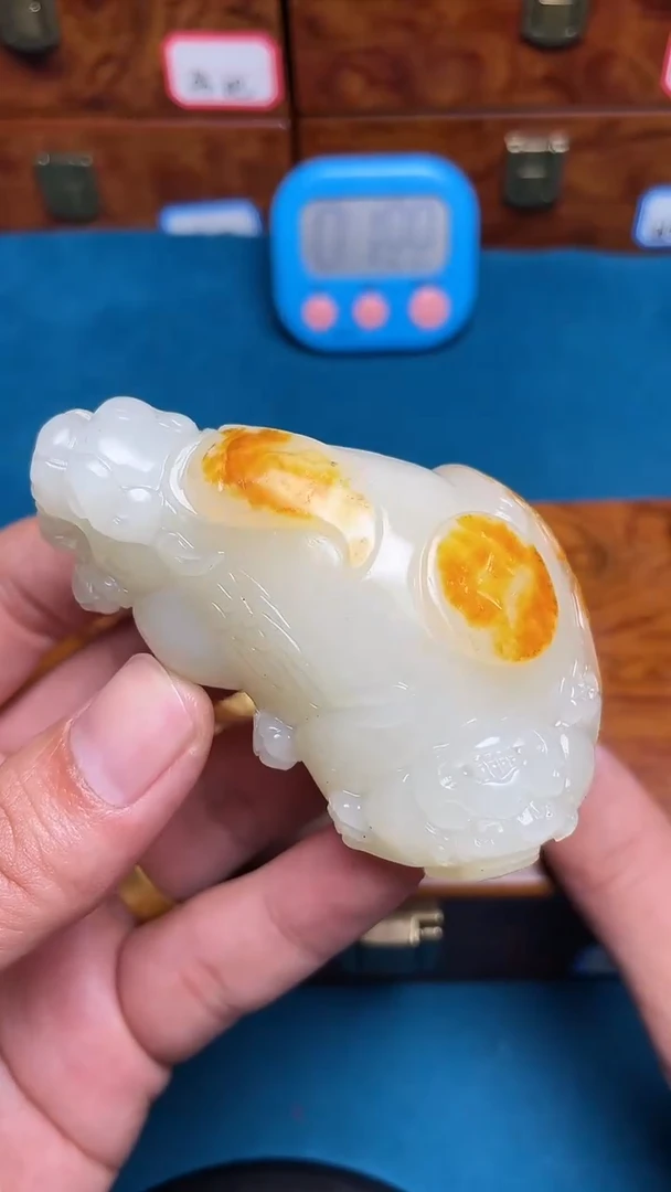 和田玉未镶嵌把件和田玉