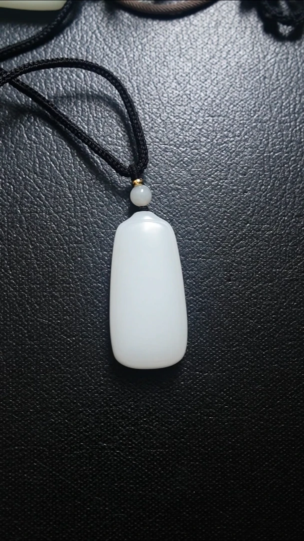 颈饰未镶嵌和田玉O**之无事牌