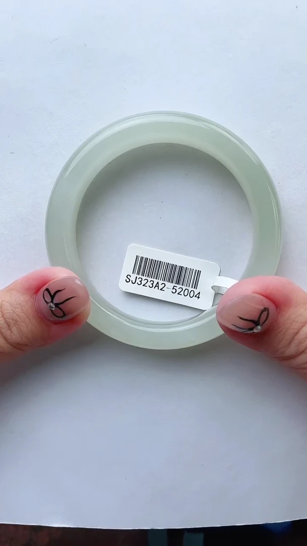 和田玉手镯未镶嵌54+