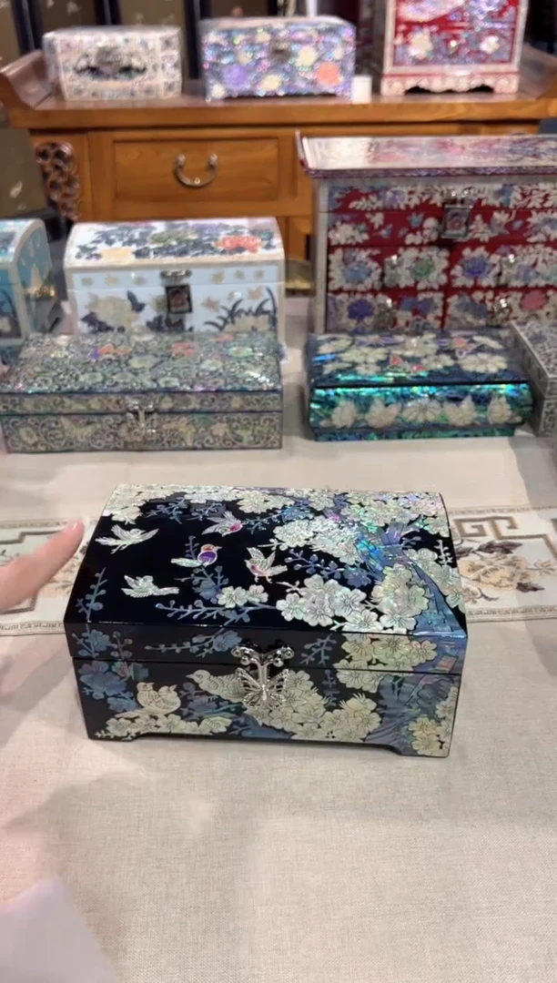 【闪购商品】绒布底·弘贝雅螺钿漆器文化馆