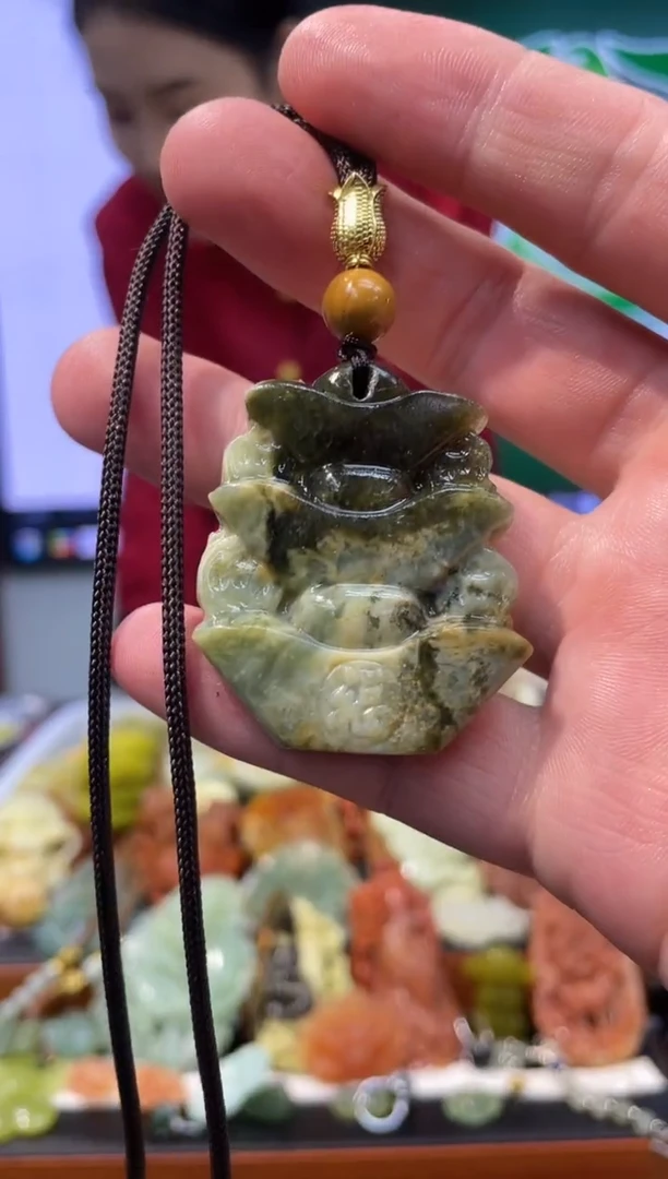 【闪购商品】岫玉吊坠未镶嵌·