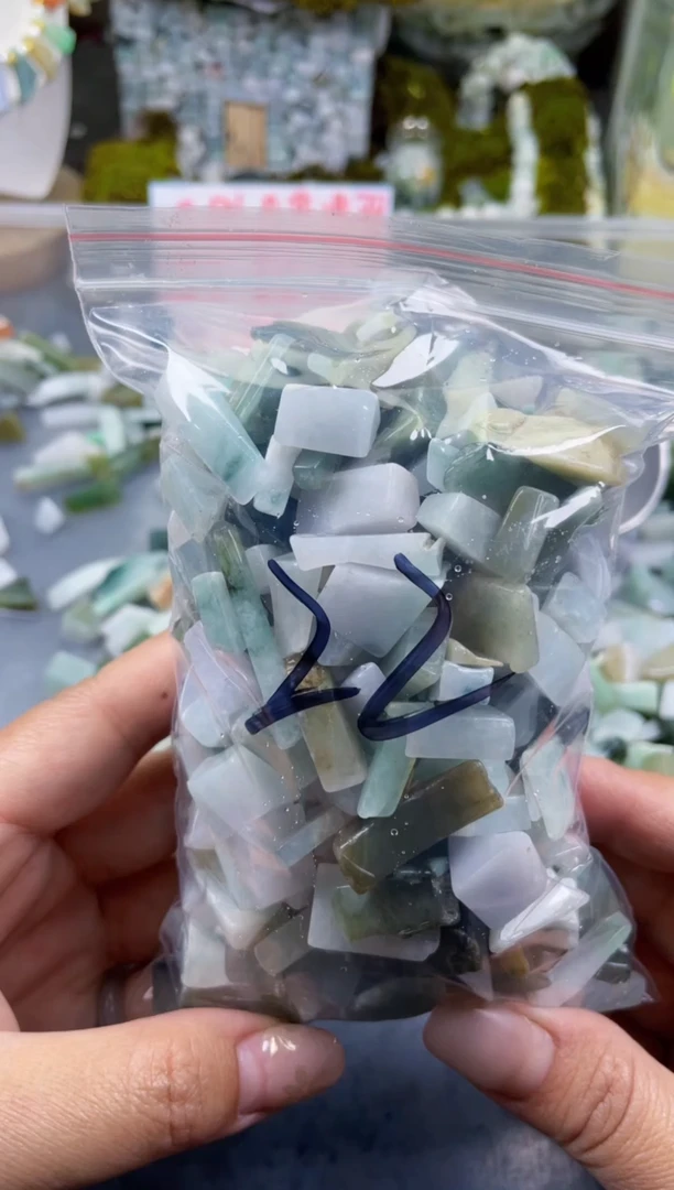 翡翠散珠天然翡翠小号500克22