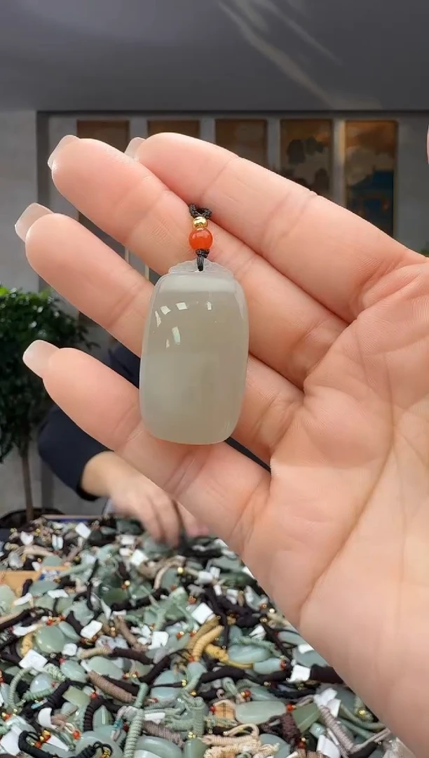 颈饰未镶嵌和田玉拍一发一多样性发货