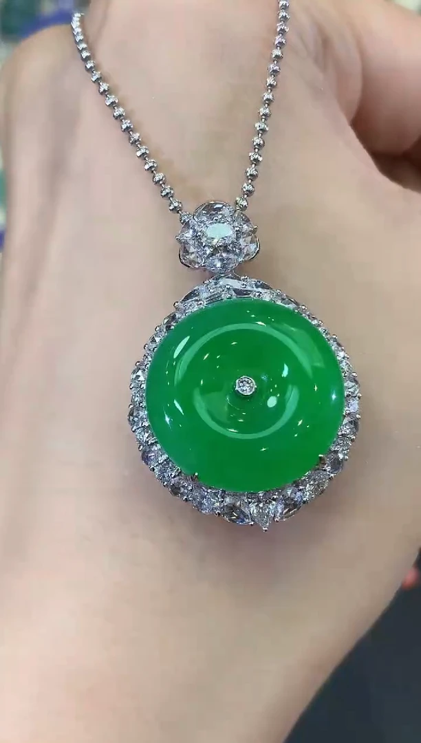 吊坠(不含链)18K金镶嵌翡翠万****金f1