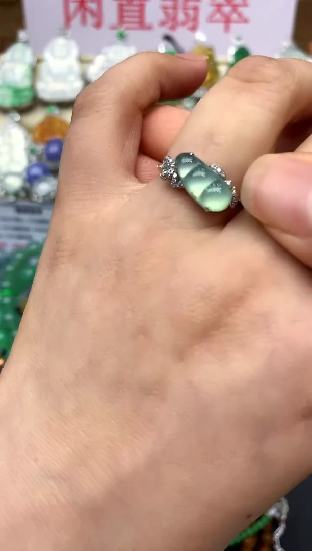 翡翠戒指18K金镶嵌345-中国好珍宝