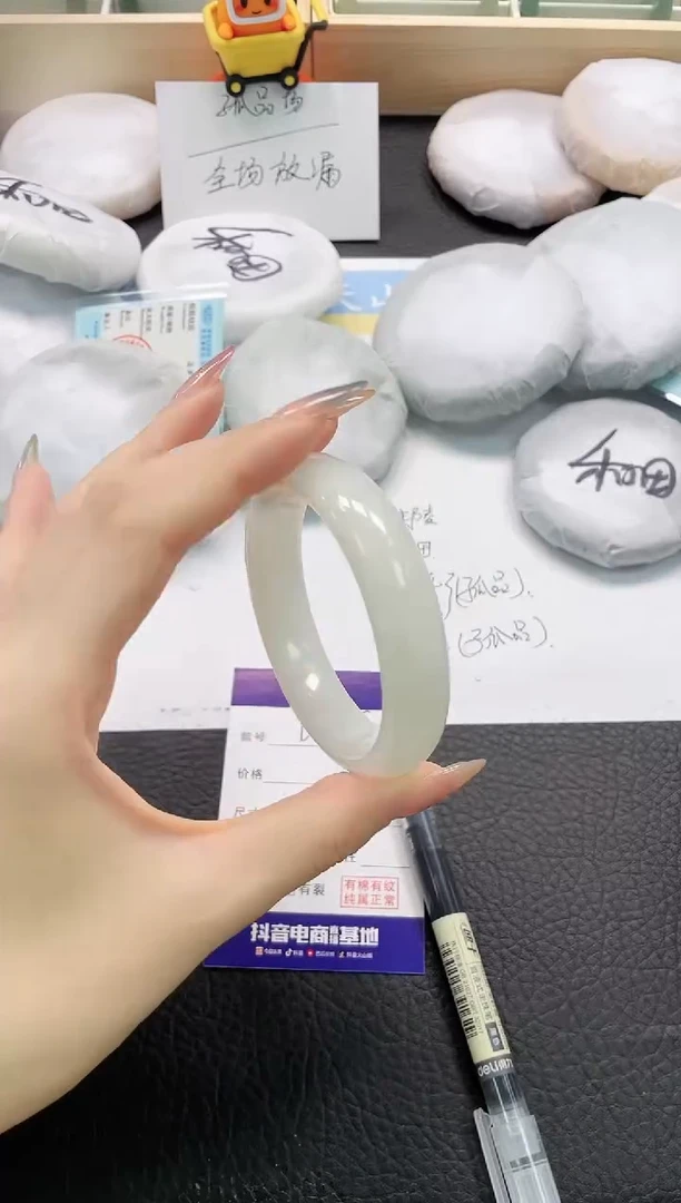 和田玉手镯未镶嵌45-58