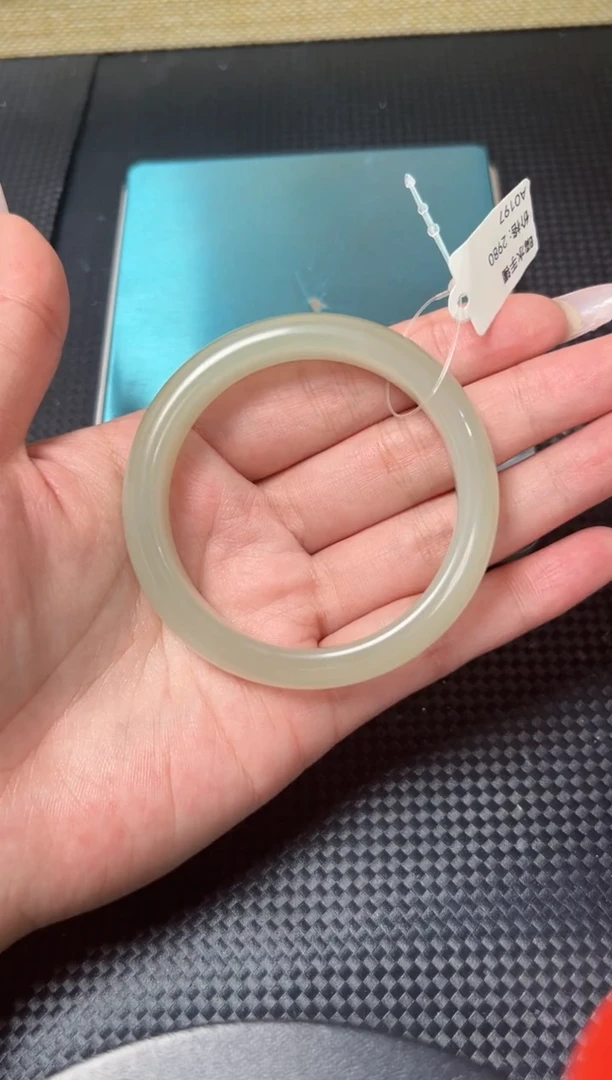 未镶嵌手镯和田玉2980