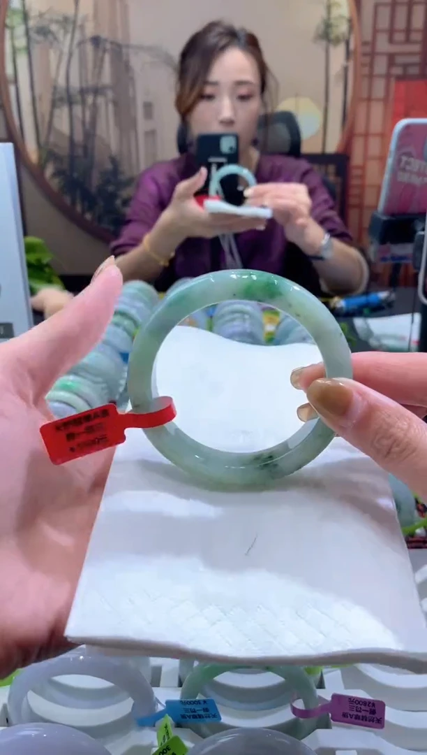 未镶嵌手镯翡翠000079371