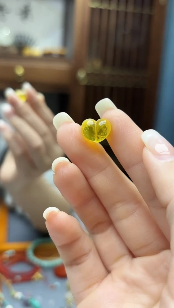 裸石蜜蜡未镶嵌我***想蜜蜡屁桃配件GW