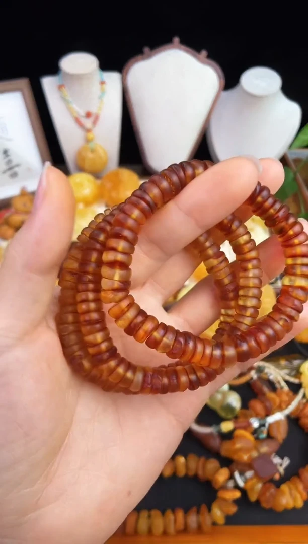 未镶嵌琥珀珠宝奇石多样性发其一