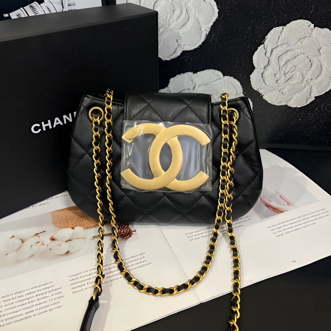 99新 Chanel/香奈儿 24C黑金大双C邮差单肩包B2479