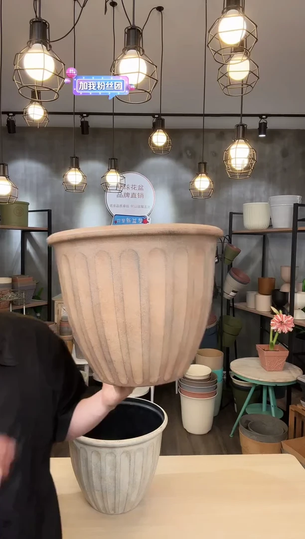 14.5寸瓦尔纳2只黄默认无孔+4内网