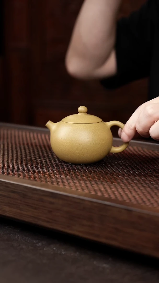 茶壶紫砂黄金段西施