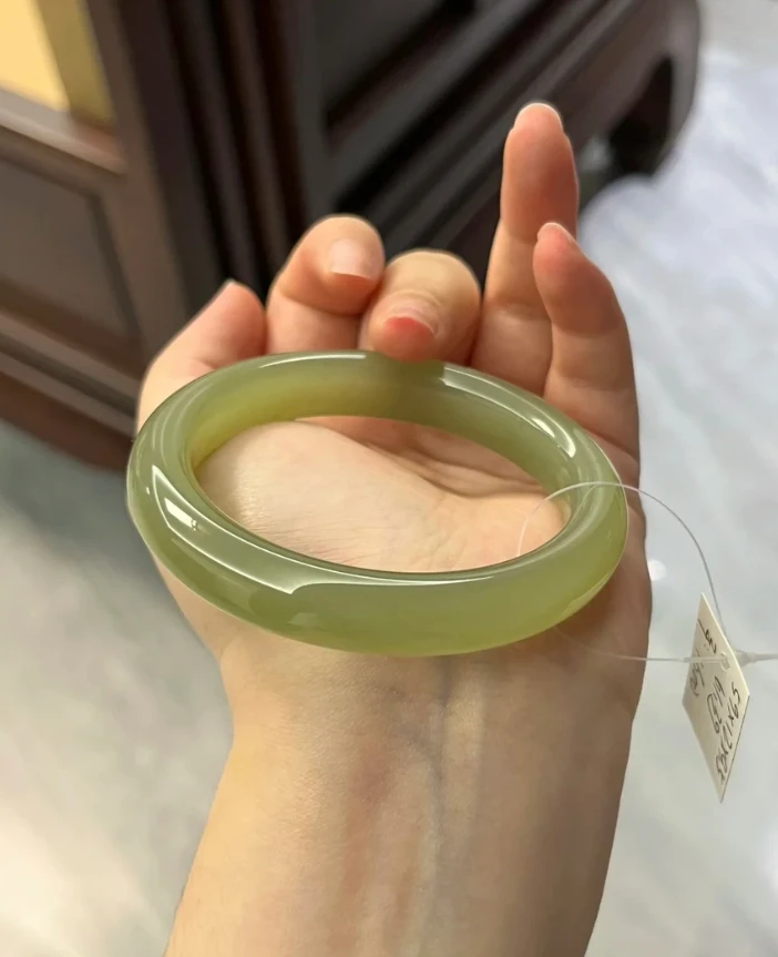 【冰 湖 水 】青 海 门店 品质平安镯 高级显白时尚 宽13mm
