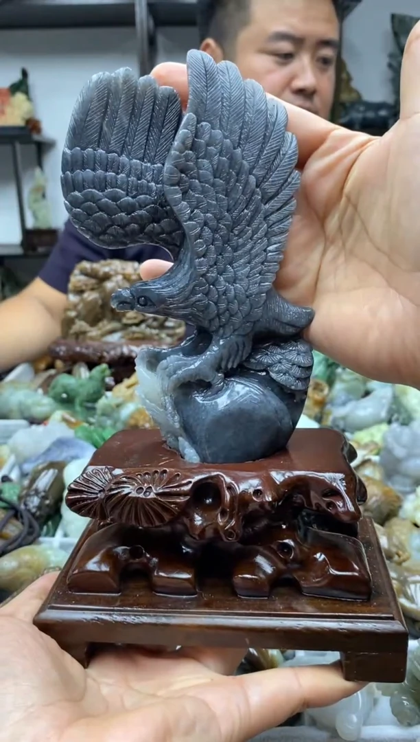未镶嵌和田玉摆件1