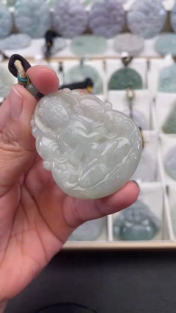 颈饰未镶嵌翡翠天然缅甸翡翠A货183