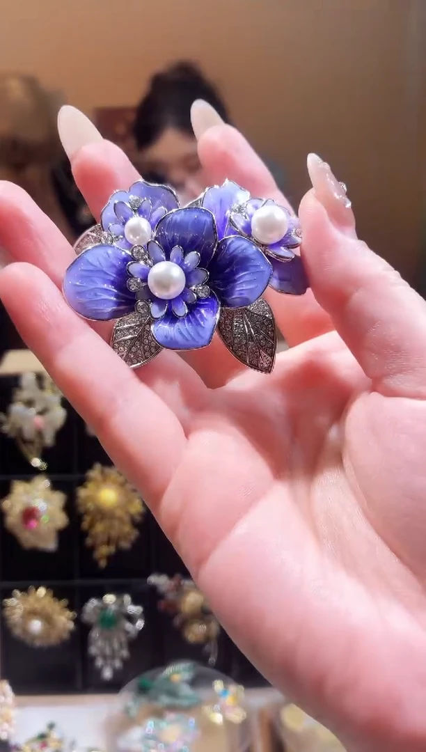 合成立方氧化锆铜合金牡丹